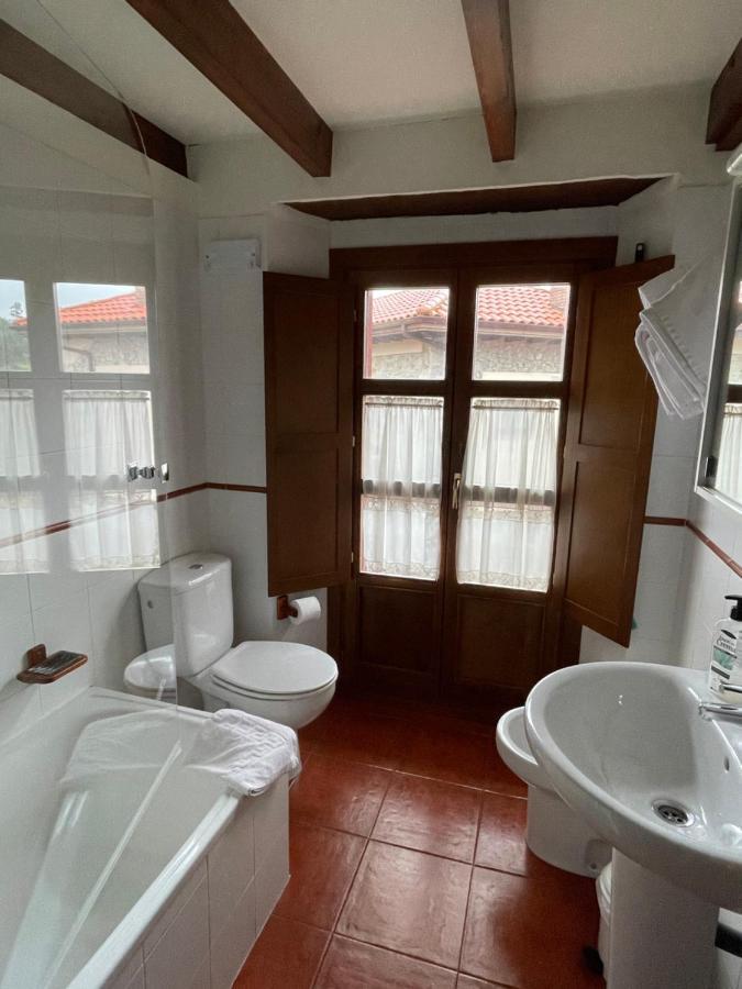 Apartamentos El Cueto De Los Collado Villanueva de Pria Ngoại thất bức ảnh