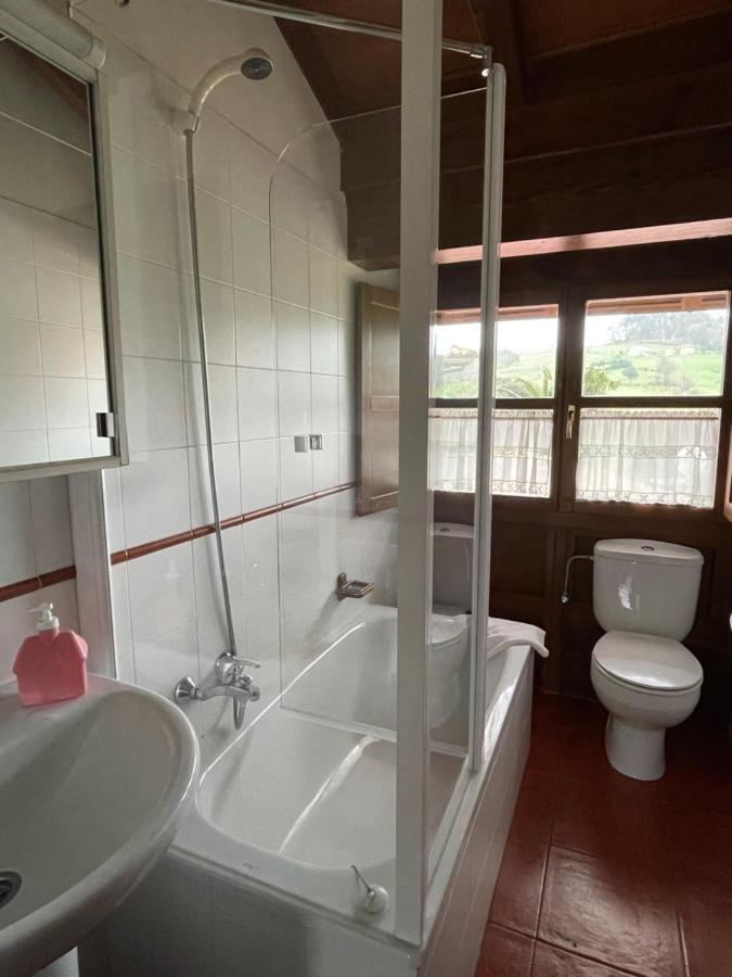 Apartamentos El Cueto De Los Collado Villanueva de Pria Ngoại thất bức ảnh