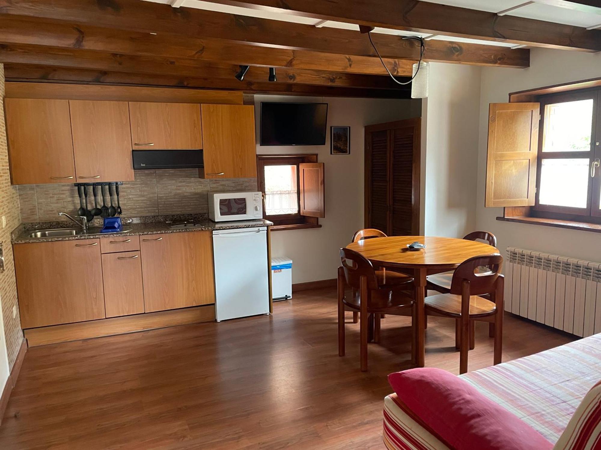 Apartamentos El Cueto De Los Collado Villanueva de Pria Ngoại thất bức ảnh