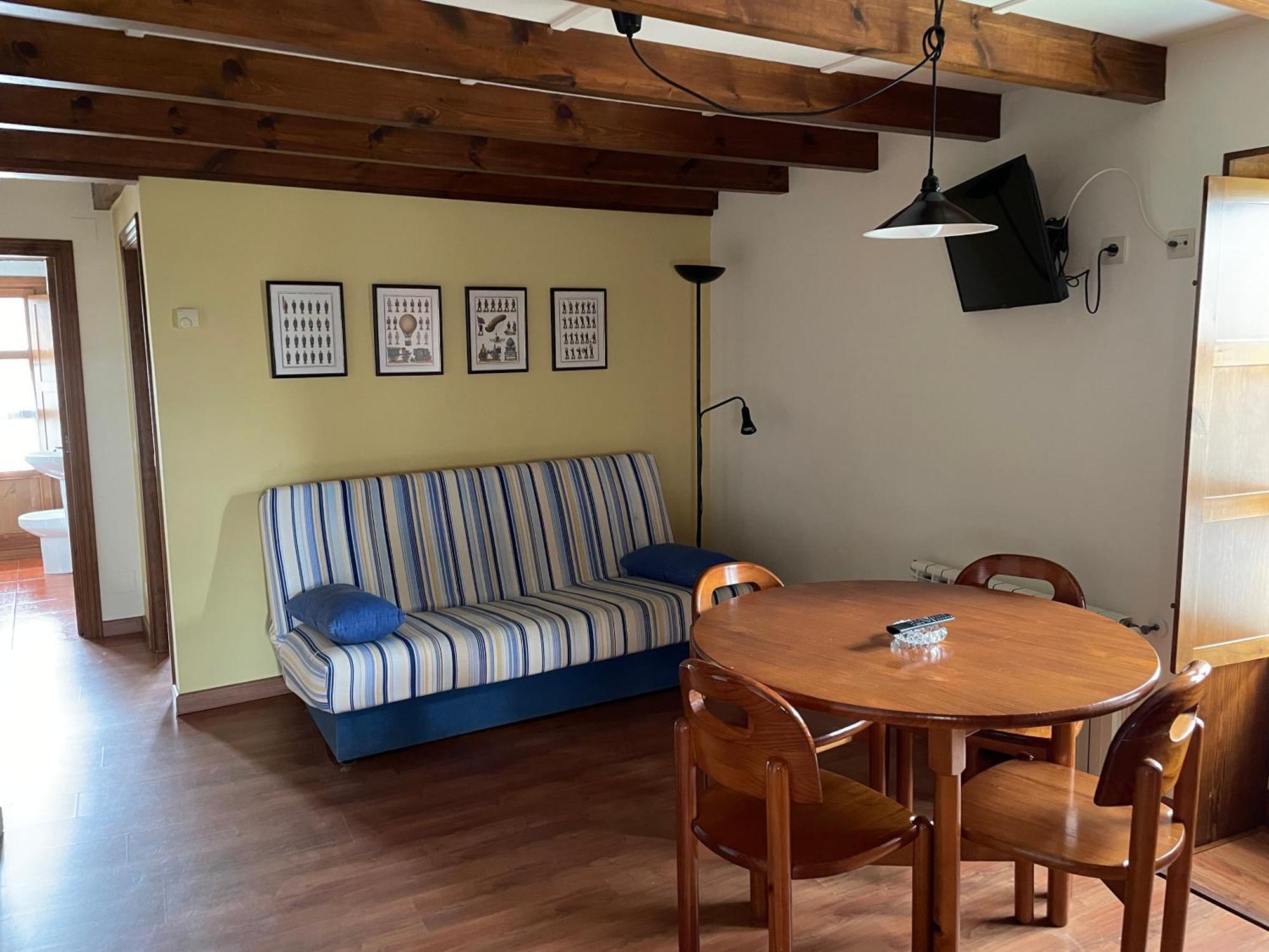 Apartamentos El Cueto De Los Collado Villanueva de Pria Ngoại thất bức ảnh
